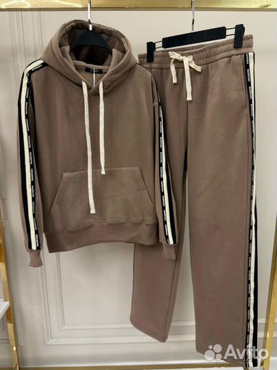 Спортивный костюм женский balenciaga