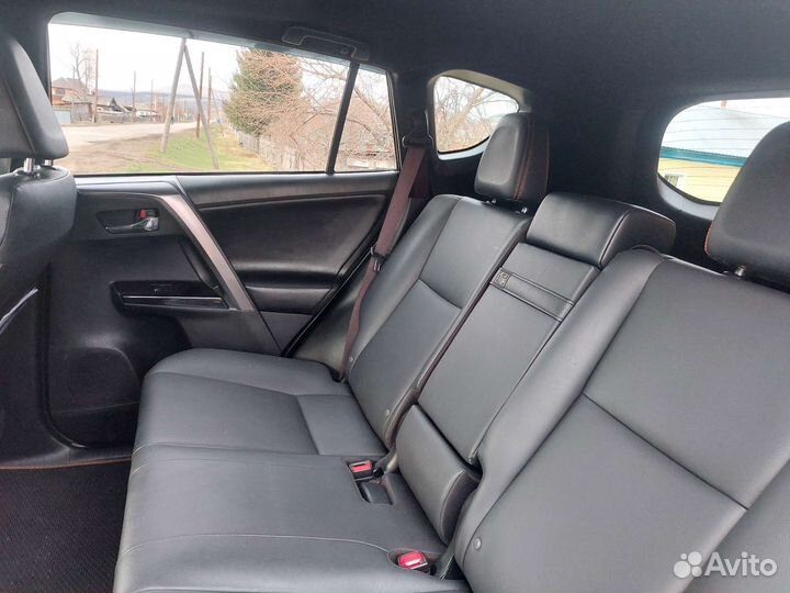 Toyota RAV4 2.5 AT, 2018, 55 600 км