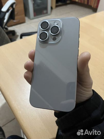 iPhone 15 Pro, 128 ГБ