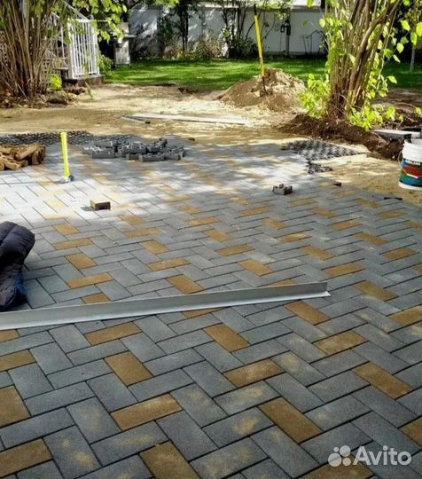 Укладка тротуарной плитки / укладка брусчатки под