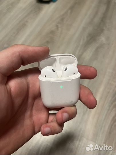 Airpods 2