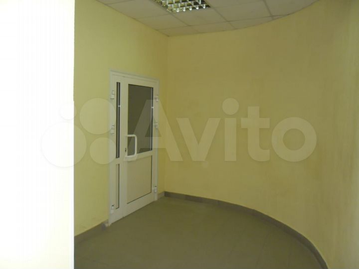 Помещение на Гурьевская, цоколь, 120м2 - без комис