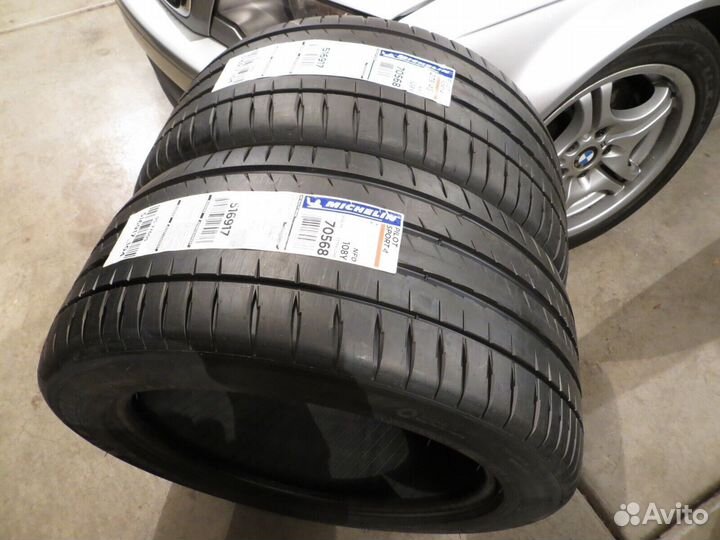 Michelin Pilot Sport 4 275/40 R21 и 315/35 R21 111Y