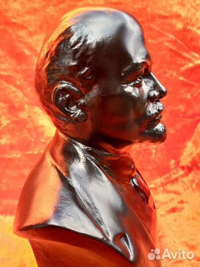 Бюст чугунный.В.И.ленин