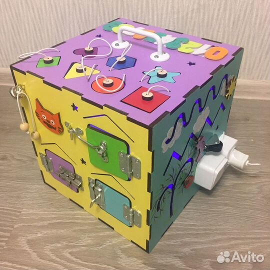 Бизиборд бизикуб