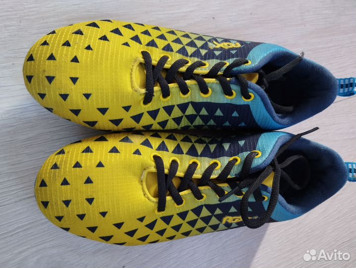 Кроссовки для бега