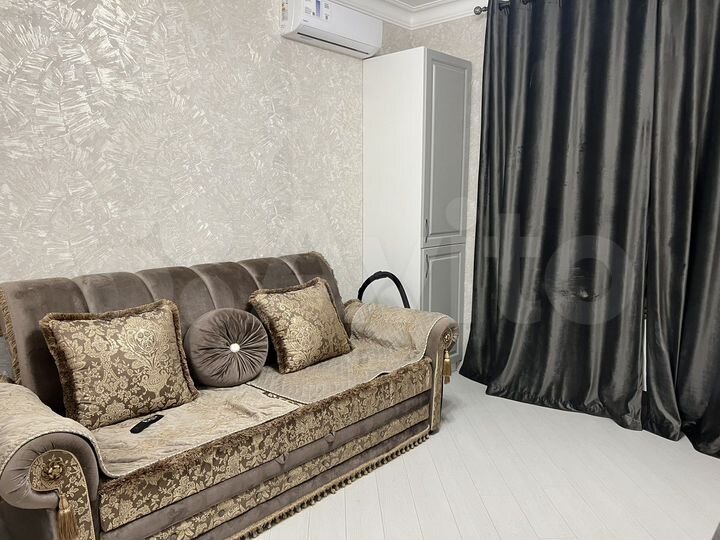 3-к. квартира, 80 м², 9/19 эт.