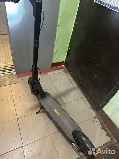 Электросамокат NineBot G30P