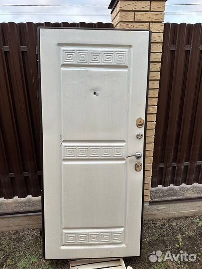 Дверь входная бу