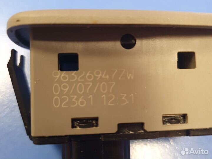 Citroen C5 кнопка задняя стеклоподьемника