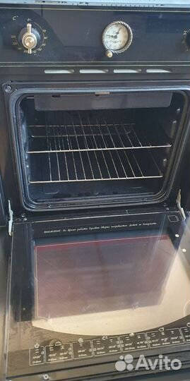 Электрический духовой шкаф