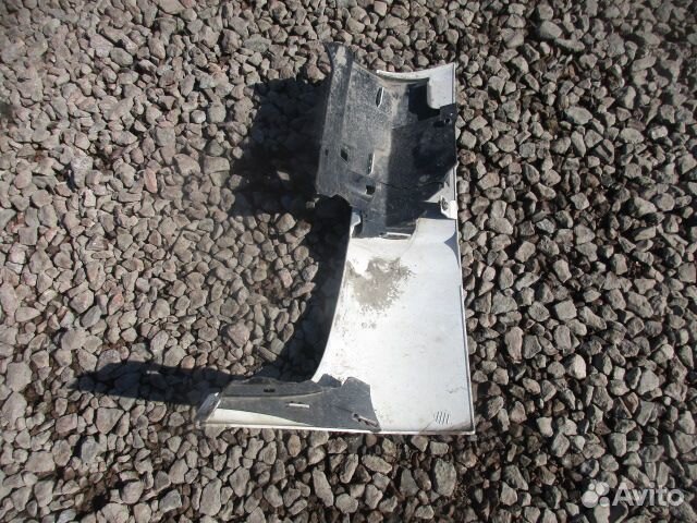 Угол кабины правый Mercedes Benz Axor