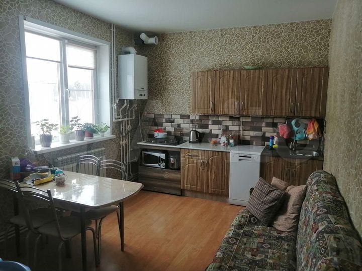 Дом 101 м² на участке 8 сот.