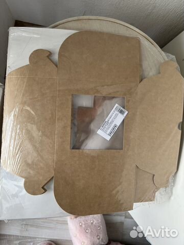 Коробка на 4 капкейка с окном крафт