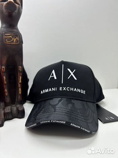 Бейсболка Armani exchange новая