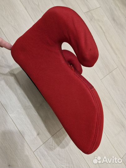 Автокресло бустер