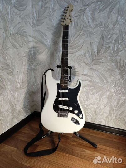 Fender Squier Bullet