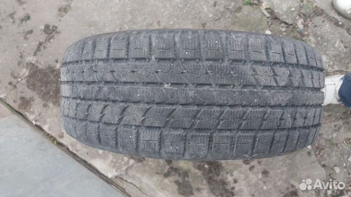 Toyo Observe GSi-5 205/55 R16