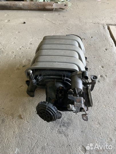 Впускной колектор ауди а6 3.2