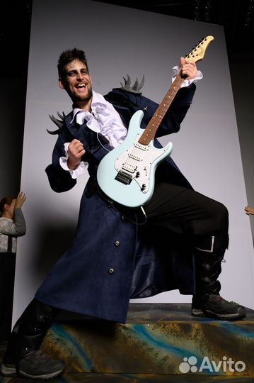 Сценический костюмы