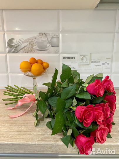 Угловая кухня на заказ. Фабрика в Новосибирске