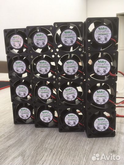 Кулер для блока питания 40x40x28 12v 3 pin/2 pin