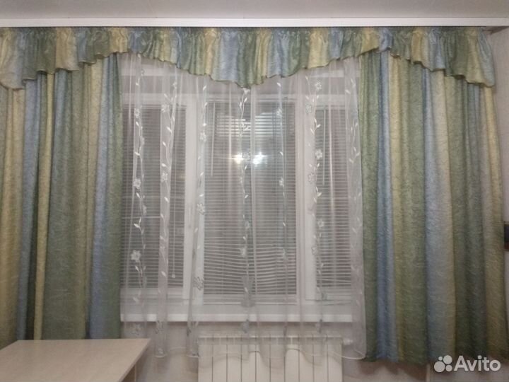 Готовые короткие шторы