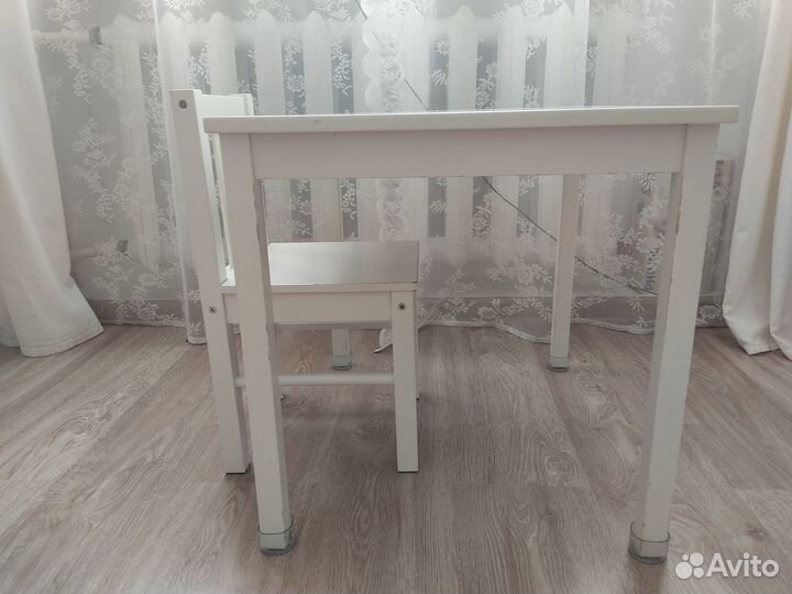 Детский стол со стулом IKEA