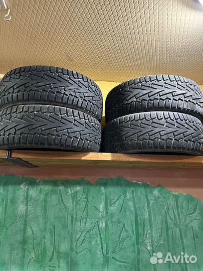 Pirelli Ice Zero 225/45 R18