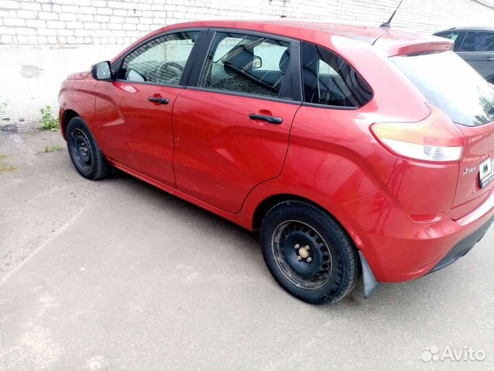 LADA XRAY 1.6 МТ, 2018, битый, 81 500 км