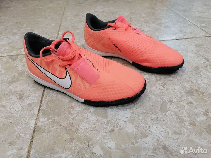 Футзалки nike phantom 36 размер