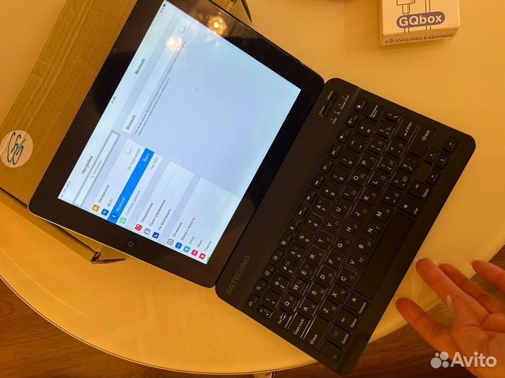 iPad 3 с клавиатурой и мышкой