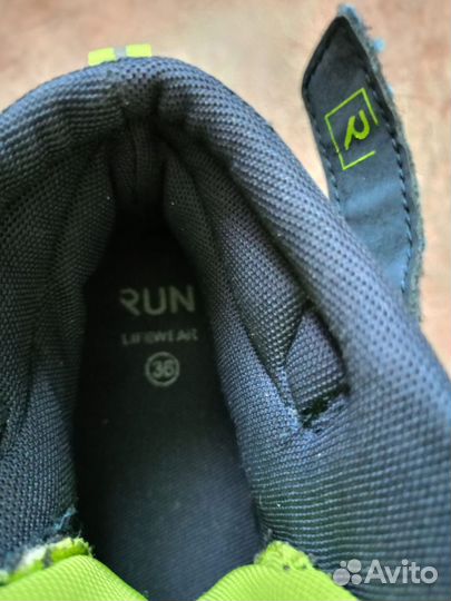 Кроссовки доя мальчика 36