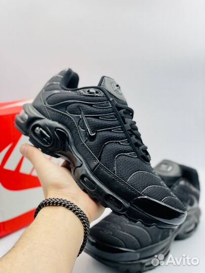 Кроссовки Nike Air Max TN plus черные