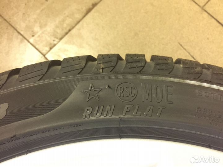 R19 Pirelli Winter Sottozero 3 245/40, PCD 5x112 DIA 66.6