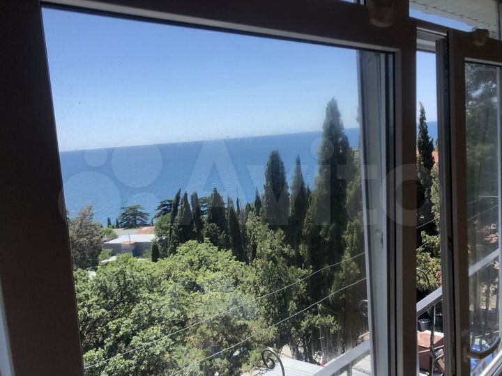 2-к. квартира, 30 м², 2/2 эт.