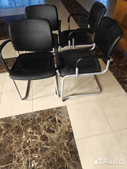 Стулья для офиса
