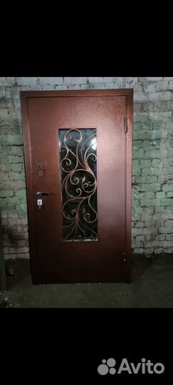 Двери металлические входные тамбурные