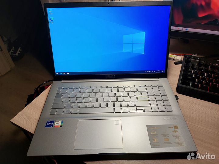 Ноутбук Asus VivoBook 15