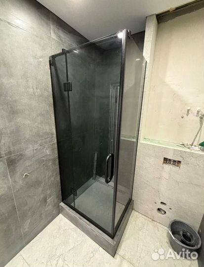 Душевая кабина из стекла