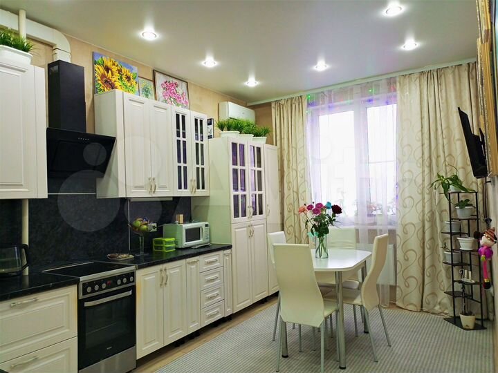 2-к. квартира, 52,9 м², 10/16 эт.