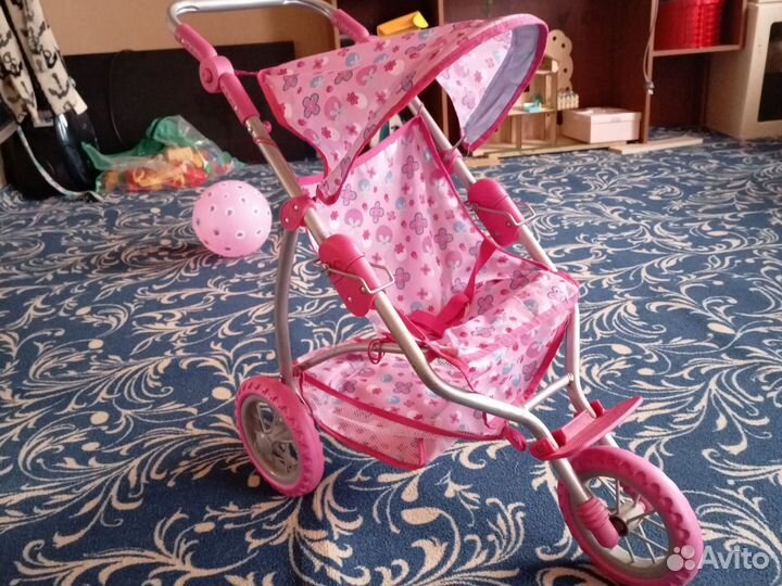 Кукольная коляска для куклы