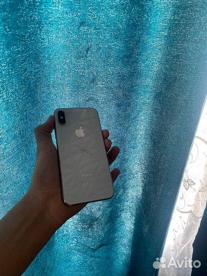 iPhone X, 64 ГБ