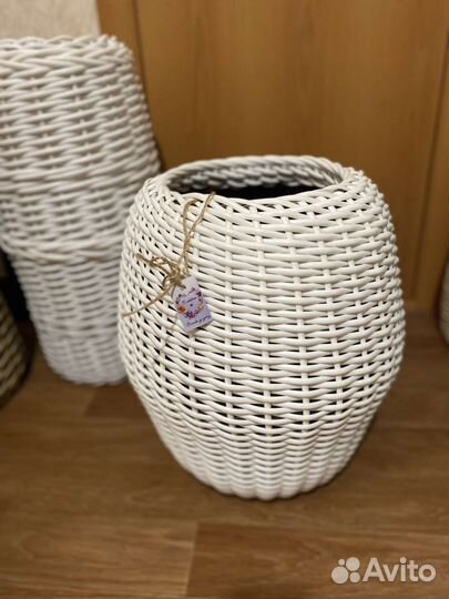 Вазоны, корзины из ротанга