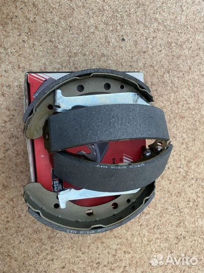 Тормозные колодки на Volkswagen, Skoda