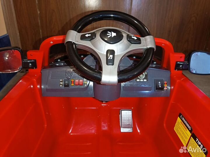 Детский электромобиль бу