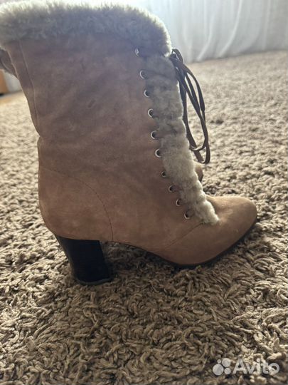 Ботинки демисезонные 38 размер
