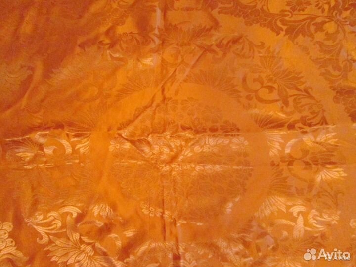 Старинная скатерть и покрывало