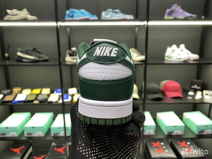 Кроссовки Nike Dunk Low Retro 