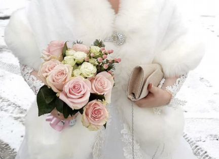 Шуба свадебная, клатч, платье свадебное, сундук дл